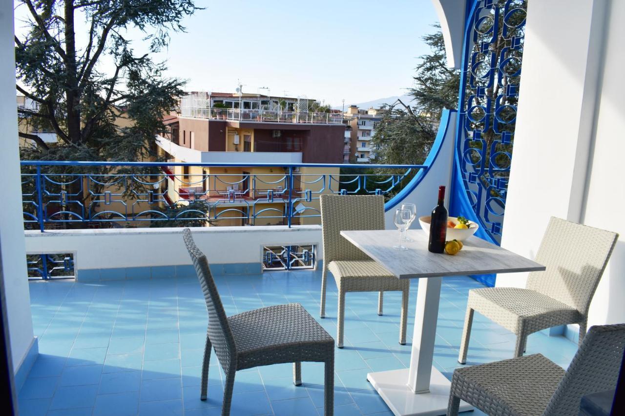 סורנטו Lume Art Apartment B&B מראה חיצוני תמונה